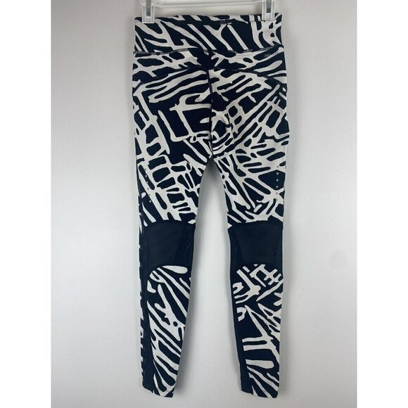 Nike Womens Leggings Size S Black White Printed Mesh Full Length Graphic - Picture 4 of 10